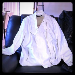 Snow White “pleather “ Moto jacket ! Lane Bryant